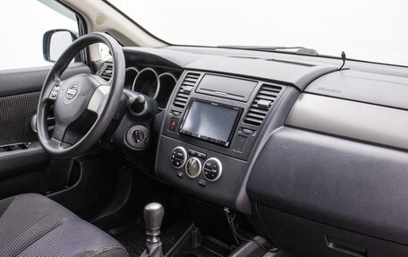 Nissan Tiida, 2010 год, 660 000 рублей, 9 фотография