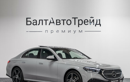Mercedes-Benz E-Класс, 2026 год, 9 300 000 рублей, 5 фотография