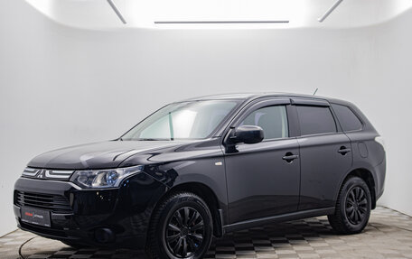 Mitsubishi Outlander III рестайлинг 3, 2013 год, 980 000 рублей, 1 фотография