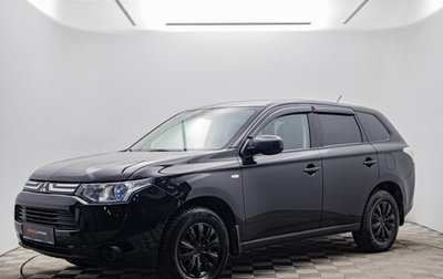 Mitsubishi Outlander III рестайлинг 3, 2013 год, 980 000 рублей, 1 фотография