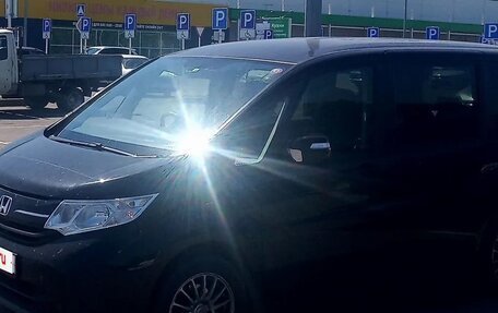 Honda Stepwgn IV рестайлинг, 2017 год, 2 000 000 рублей, 23 фотография