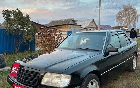 Mercedes-Benz E-Класс, 1994 год, 450 000 рублей, 4 фотография