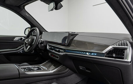 BMW X7, 2026 год, 18 390 000 рублей, 15 фотография