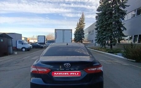 Toyota Camry, 2018 год, 2 150 000 рублей, 2 фотография