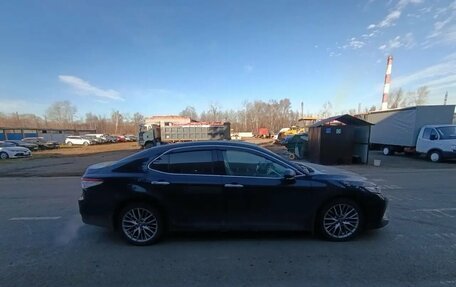 Toyota Camry, 2018 год, 2 150 000 рублей, 4 фотография