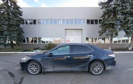 Toyota Camry, 2018 год, 2 150 000 рублей, 3 фотография