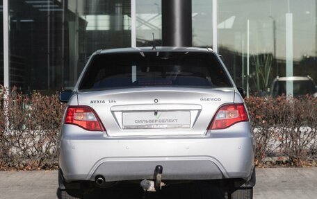 Daewoo Nexia I рестайлинг, 2010 год, 210 000 рублей, 4 фотография