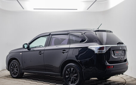 Mitsubishi Outlander III рестайлинг 3, 2013 год, 980 000 рублей, 7 фотография