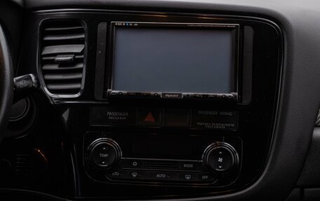 Mitsubishi Outlander III рестайлинг 3, 2013 год, 980 000 рублей, 14 фотография