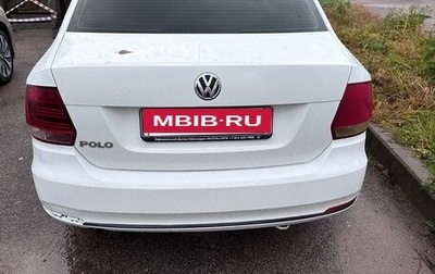 Volkswagen Polo VI (EU Market), 2015 год, 750 000 рублей, 1 фотография