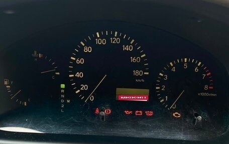 Toyota Harrier, 2000 год, 850 000 рублей, 9 фотография