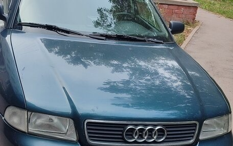 Audi A4, 1996 год, 330 000 рублей, 1 фотография
