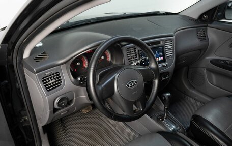 KIA Rio II, 2011 год, 569 000 рублей, 10 фотография