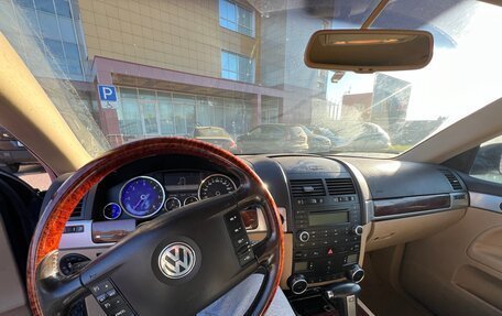 Volkswagen Touareg III, 2008 год, 980 000 рублей, 2 фотография