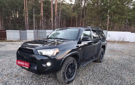 Toyota 4Runner V, 2020 год, 6 500 000 рублей, 13 фотография
