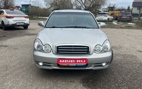 Hyundai Sonata IV рестайлинг, 2010 год, 650 000 рублей, 4 фотография