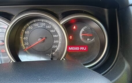 Nissan Tiida, 2012 год, 900 000 рублей, 5 фотография