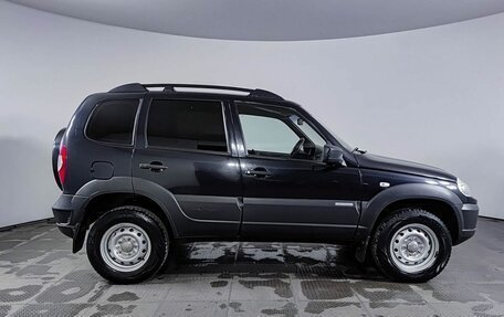 Chevrolet Niva I рестайлинг, 2016 год, 670 000 рублей, 5 фотография