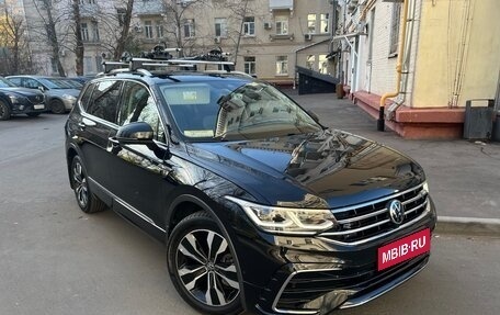 Volkswagen Tiguan II, 2022 год, 3 550 000 рублей, 1 фотография
