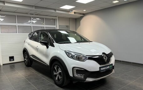 Renault Kaptur I рестайлинг, 2018 год, 1 598 000 рублей, 3 фотография