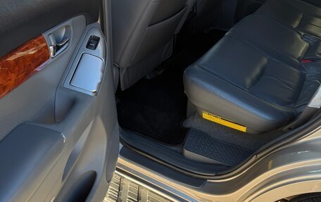 Toyota Land Cruiser Prado 120, 2006 год, 2 495 000 рублей, 15 фотография