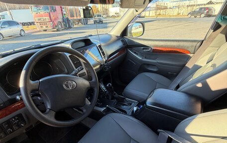 Toyota Land Cruiser Prado 120, 2006 год, 2 495 000 рублей, 11 фотография