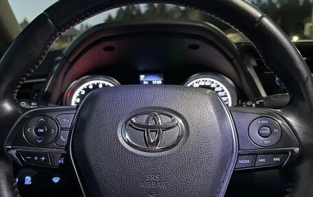 Toyota Camry, 2020 год, 1 890 000 рублей, 10 фотография