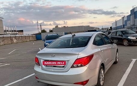 Hyundai Solaris II рестайлинг, 2016 год, 850 000 рублей, 2 фотография