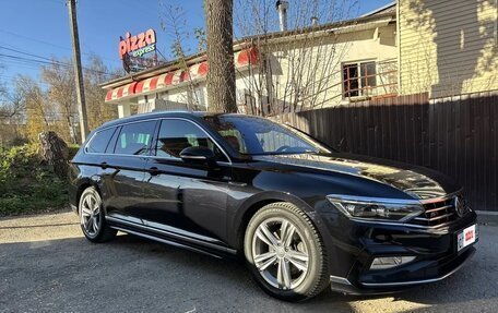 Volkswagen Passat B8 рестайлинг, 2020 год, 2 600 000 рублей, 3 фотография
