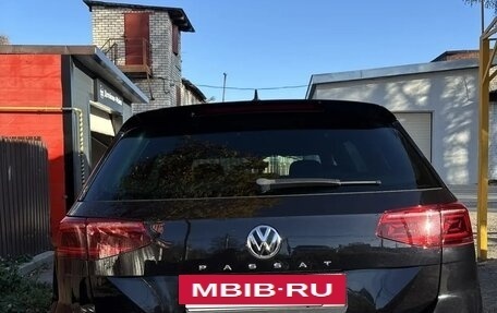Volkswagen Passat B8 рестайлинг, 2020 год, 2 600 000 рублей, 6 фотография