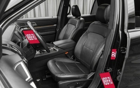 Ford Explorer V рестайлинг, 2019 год, 3 200 000 рублей, 9 фотография