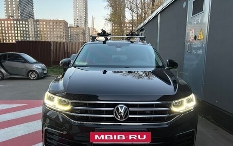 Volkswagen Tiguan II, 2022 год, 3 550 000 рублей, 16 фотография