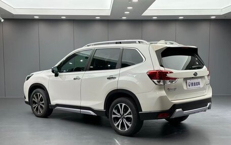 Subaru Forester, 2023 год, 2 770 000 рублей, 5 фотография