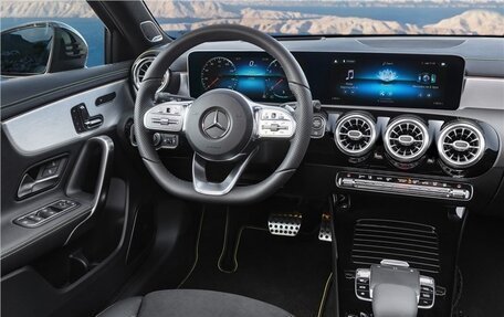 Mercedes-Benz A-Класс, 2022 год, 1 510 000 рублей, 7 фотография