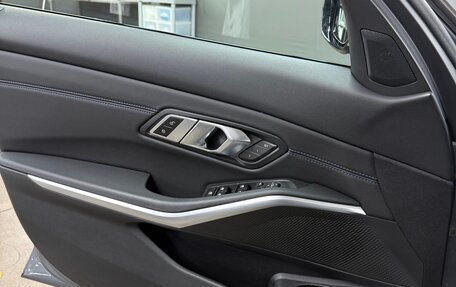 BMW 3 серия, 2023 год, 6 200 000 рублей, 25 фотография