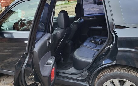 Subaru Forester, 2012 год, 999 999 рублей, 18 фотография