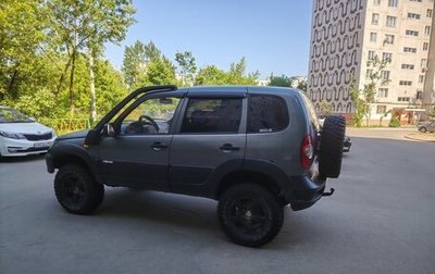 Chevrolet Niva I рестайлинг, 2005 год, 400 000 рублей, 1 фотография
