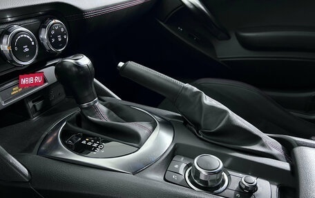 Fiat 124 Spider I, 2018 год, 2 597 000 рублей, 13 фотография