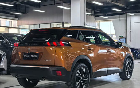Peugeot 2008 II, 2023 год, 1 900 000 рублей, 5 фотография