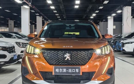 Peugeot 2008 II, 2023 год, 1 900 000 рублей, 2 фотография