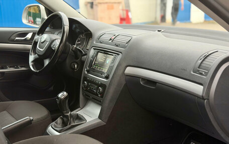 Skoda Octavia, 2011 год, 749 000 рублей, 17 фотография
