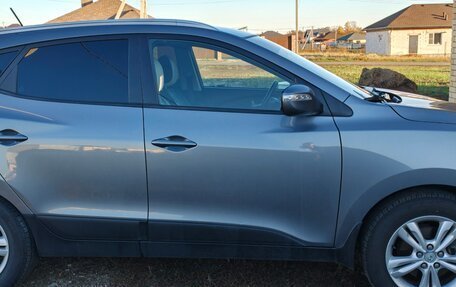 Hyundai ix35 I рестайлинг, 2012 год, 1 260 000 рублей, 2 фотография