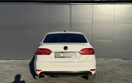 Volkswagen Jetta VII, 2013 год, 950 000 рублей, 4 фотография