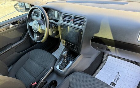 Volkswagen Jetta VII, 2013 год, 950 000 рублей, 13 фотография