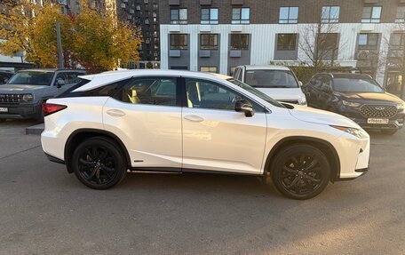 Lexus RX IV рестайлинг, 2018 год, 4 700 000 рублей, 5 фотография