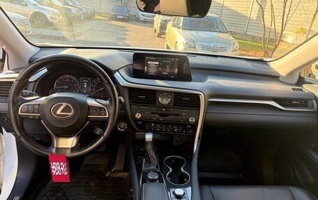Lexus RX IV рестайлинг, 2018 год, 4 700 000 рублей, 10 фотография