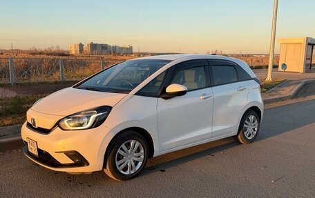 Honda Fit, 2020 год, 1 250 000 рублей, 2 фотография