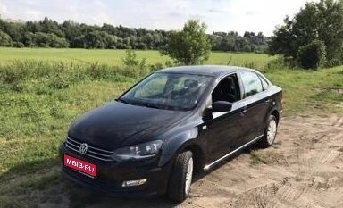 Volkswagen Polo VI (EU Market), 2015 год, 700 000 рублей, 1 фотография