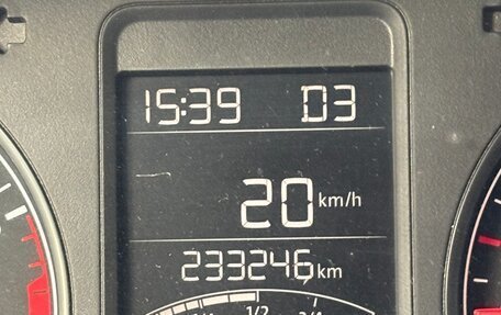 Volkswagen Polo VI (EU Market), 2015 год, 700 000 рублей, 8 фотография