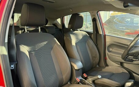 Ford Fiesta, 2015 год, 790 000 рублей, 10 фотография